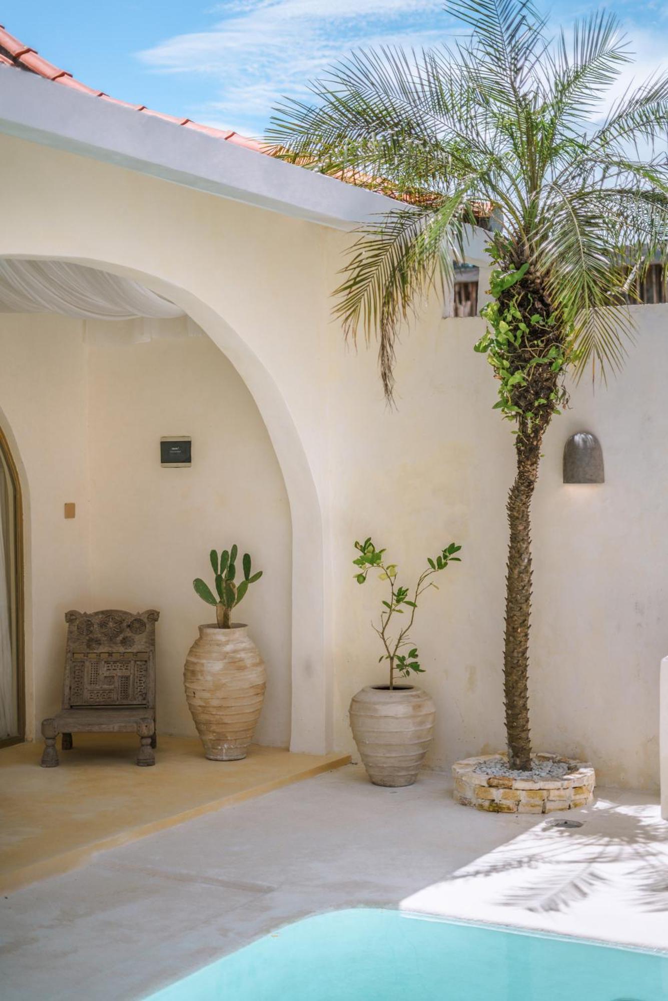 Villa Stella: 2Br Vibrant Mediterranean Oasis チャングー エクステリア 写真
