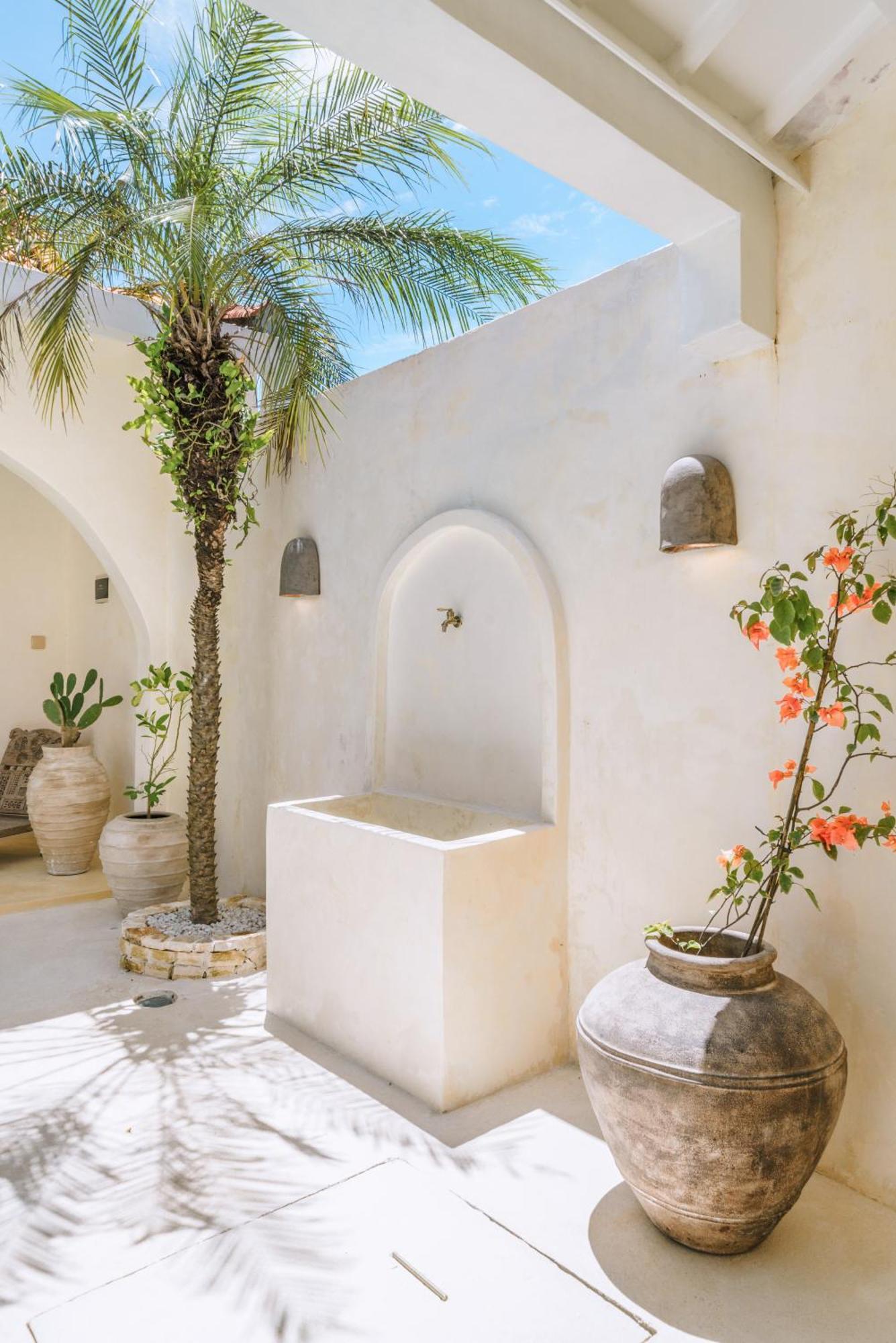 Villa Stella: 2Br Vibrant Mediterranean Oasis チャングー エクステリア 写真