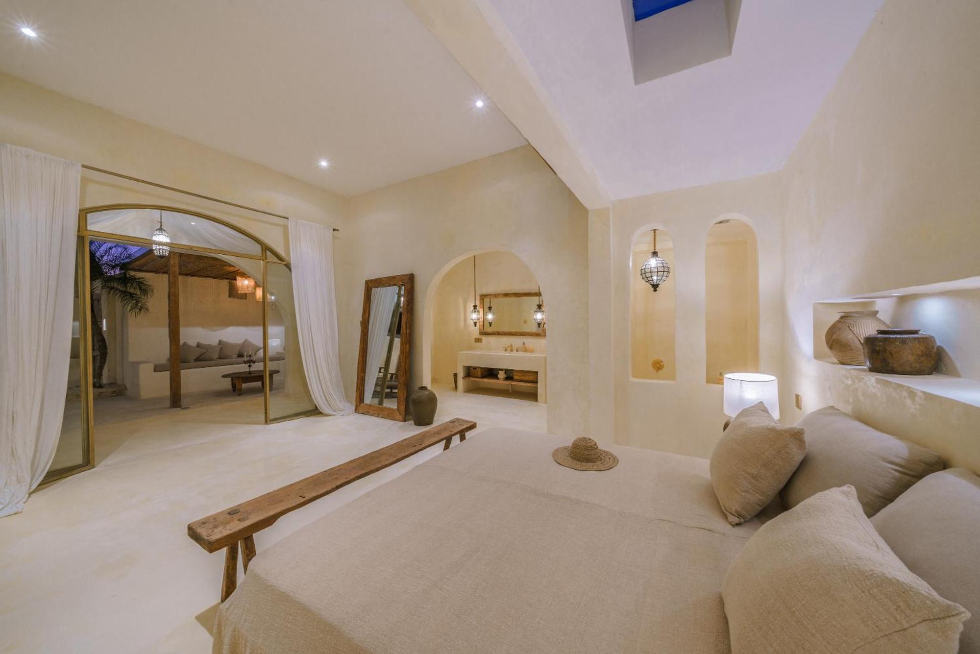 Villa Stella: 2Br Vibrant Mediterranean Oasis チャングー エクステリア 写真